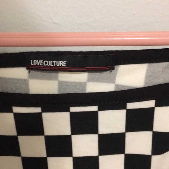 Checkered tank crop top with rainbow side - Picture 2 of 3
